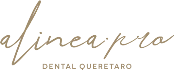 Logotipo AlineaPro Dental Querétaro